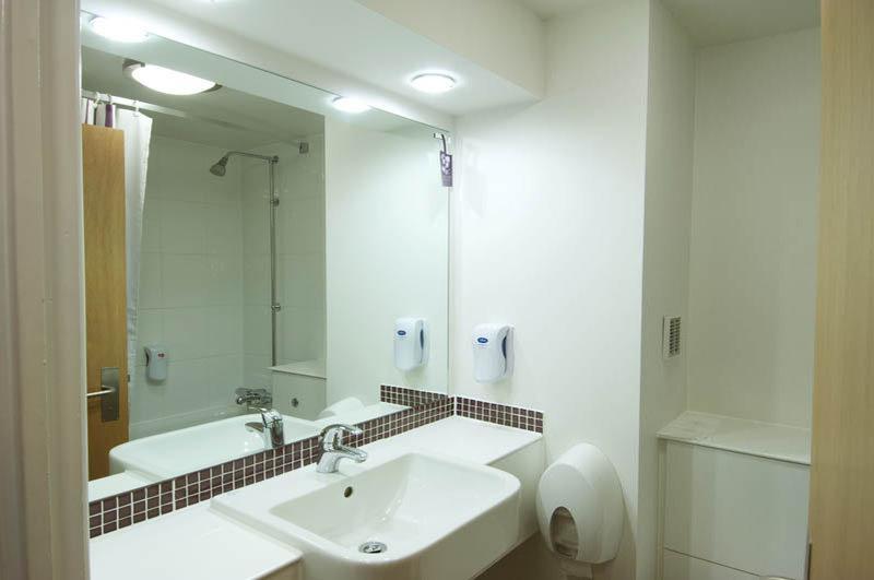 Premier Inn Inverness East Eksteriør billede