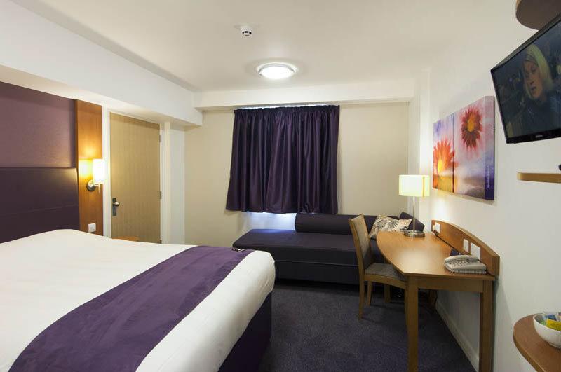 Premier Inn Inverness East Eksteriør billede
